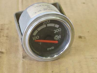 Freightliner FLD120 Instrument Panel Cluster