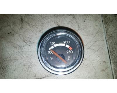 Freightliner FLD120 Instrument Panel Cluster