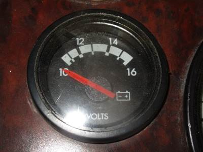 Freightliner ST120 Instrument Panel Cluster