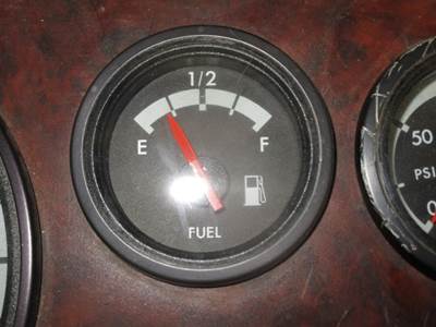 Freightliner ST120 Instrument Panel Cluster