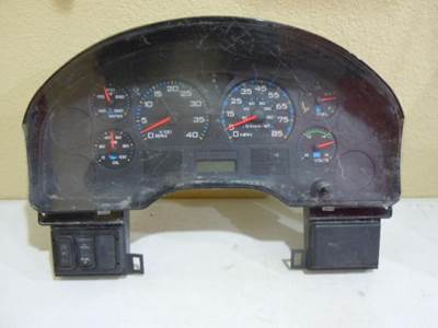 International 3576990C93 Instrument Panel Cluster