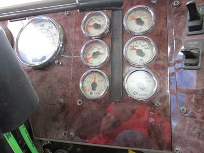 International 5900i Right Instrument Panel Cluster