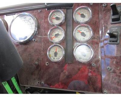 International 5900i Right Instrument Panel Cluster