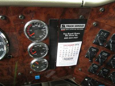 International 9400i Instrument Panel Cluster