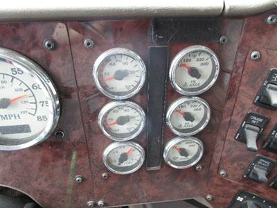 International 9400i Instrument Panel Cluster