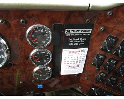 International 9400i Instrument Panel Cluster