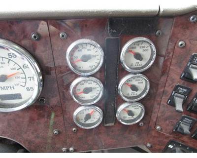 International 9400i Instrument Panel Cluster
