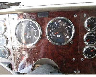 International 9400i Instrument Panel Cluster
