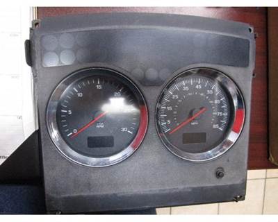 Kenworth T600 Instrument Panel Cluster