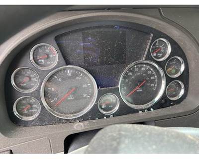 Kenworth T680 Instrument Panel Cluster