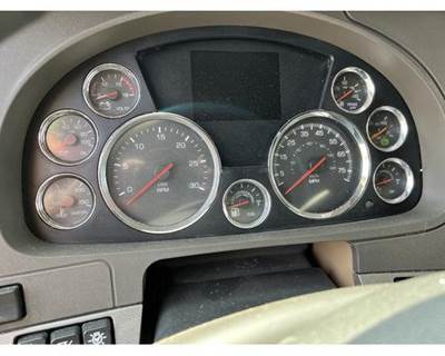 Kenworth T680 Instrument Panel Cluster
