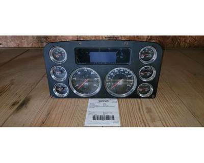 Kenworth T680 Instrument Panel Cluster