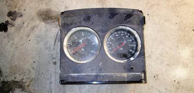 Kenworth T800 Instrument Panel Cluster