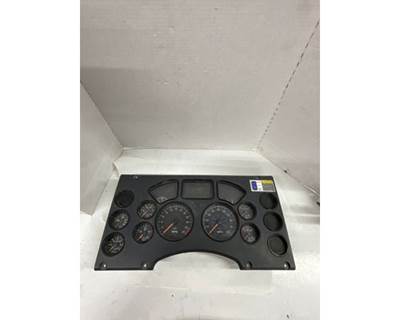 Mack Pinnacle CHU613 Instrument Panel Cluster for a Mack CHU613