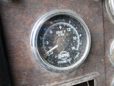 Peterbilt 375 Instrument Panel Cluster