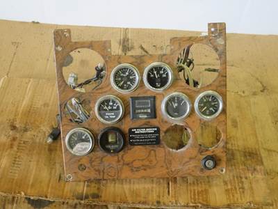 Peterbilt 379 Instrument Panel Cluster