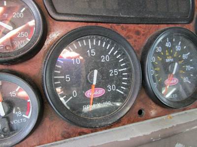 Peterbilt 387 Instrument Panel Cluster