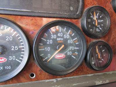 Peterbilt 387 Instrument Panel Cluster