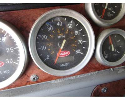 Peterbilt 387 Instrument Panel Cluster