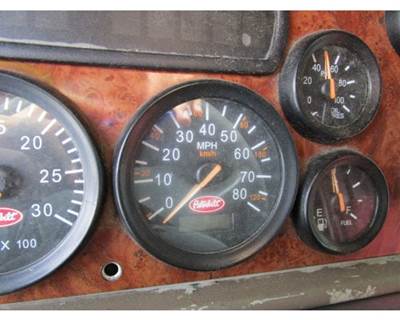 Peterbilt 387 Instrument Panel Cluster