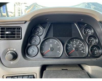 Peterbilt 567 Instrument Panel Cluster