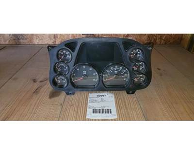 Peterbilt 567 Instrument Panel Cluster