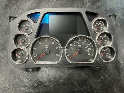 Peterbilt 579 Instrument Panel Cluster