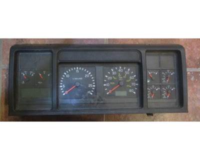 Volvo 3198511-P01 Instrument Panel Cluster