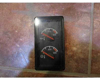 Volvo VNL Instrument Panel Cluster
