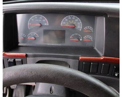 Volvo VNL Instrument Panel Cluster