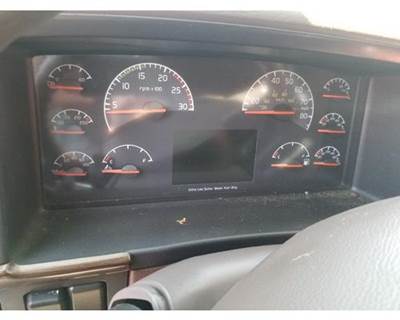 Volvo VNL Instrument Panel Cluster