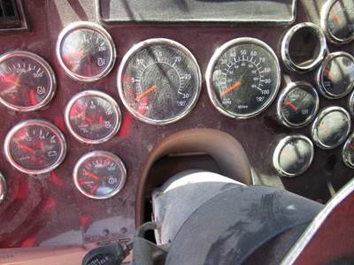Western Star 4900 Instrument Panel Cluster for a Western Star TR 4900 SA