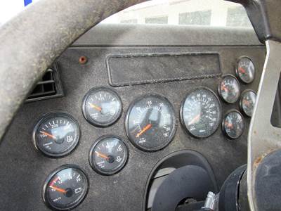 Western Star 4900 Instrument Panel Cluster for a Western Star TR 4900 SA