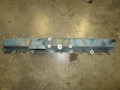 International DT466E Intake Manifold