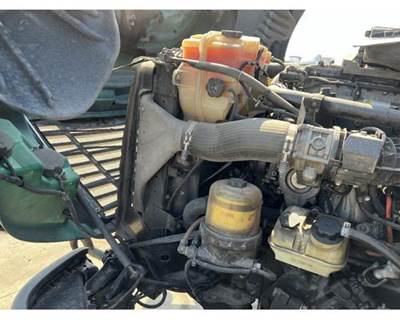 Freightliner Cascadia Charge Air Cooler (ATAAC) for a Freightliner CASCADIA 125
