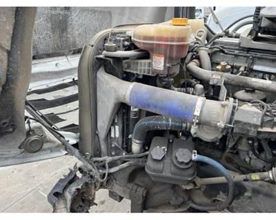 Freightliner Cascadia Charge Air Cooler (ATAAC) for a Freightliner CASCADIA 126