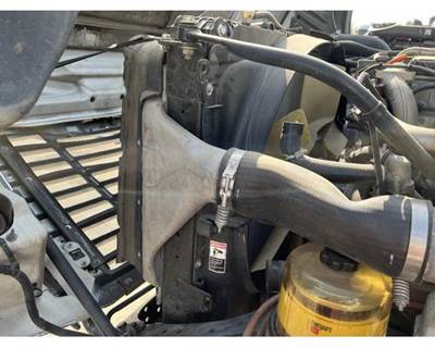 Freightliner Cascadia Charge Air Cooler (ATAAC) for a Freightliner CASCADIA 125