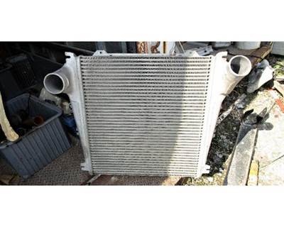 Freightliner FL70 Charge Air Cooler (ATAAC)