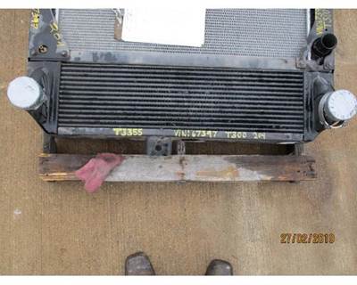 Kenworth T300 Charge Air Cooler (ATAAC)