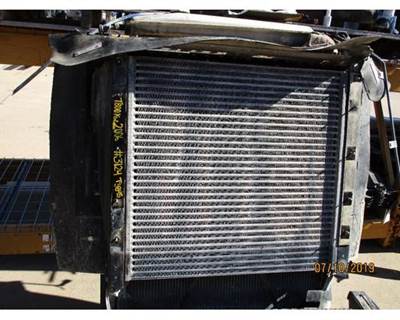 Kenworth T800 Charge Air Cooler (ATAAC)