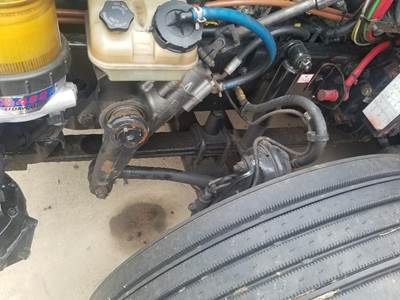 Freightliner Cascadia Left Front Leaf Spring for a Freightliner CASCADIA 125