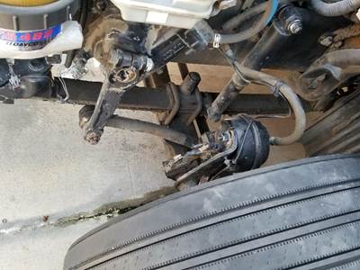 Freightliner Cascadia Left Front Leaf Spring for a Freightliner CASCADIA 125