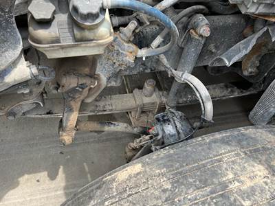 Freightliner Cascadia Left Front Leaf Spring for a Freightliner CASCADIA 125