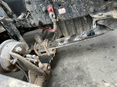 Freightliner Cascadia Right Front Leaf Spring for a Freightliner CASCADIA 125