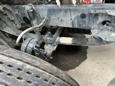 Freightliner Cascadia Right Front Leaf Spring for a Freightliner CASCADIA 125