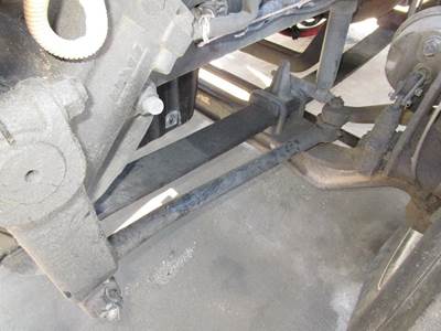 Freightliner Cascadia Left Front Leaf Spring