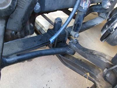 Freightliner Cascadia Left Front Leaf Spring for a Freightliner CASCADIA 125