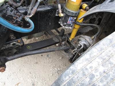 Freightliner Columbia Left Front Leaf Spring for a Freightliner COLUMBIA 120