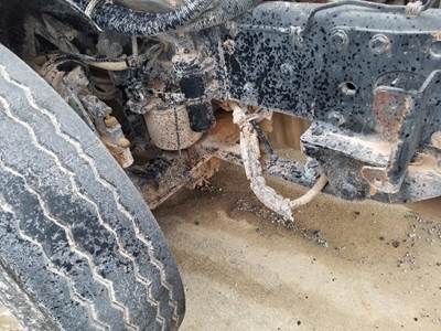 Freightliner Columbia Right Front Leaf Spring for a Freightliner COLUMBIA 120