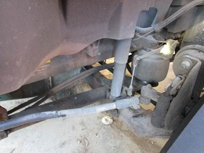 Volvo VNL Left Front Leaf Spring